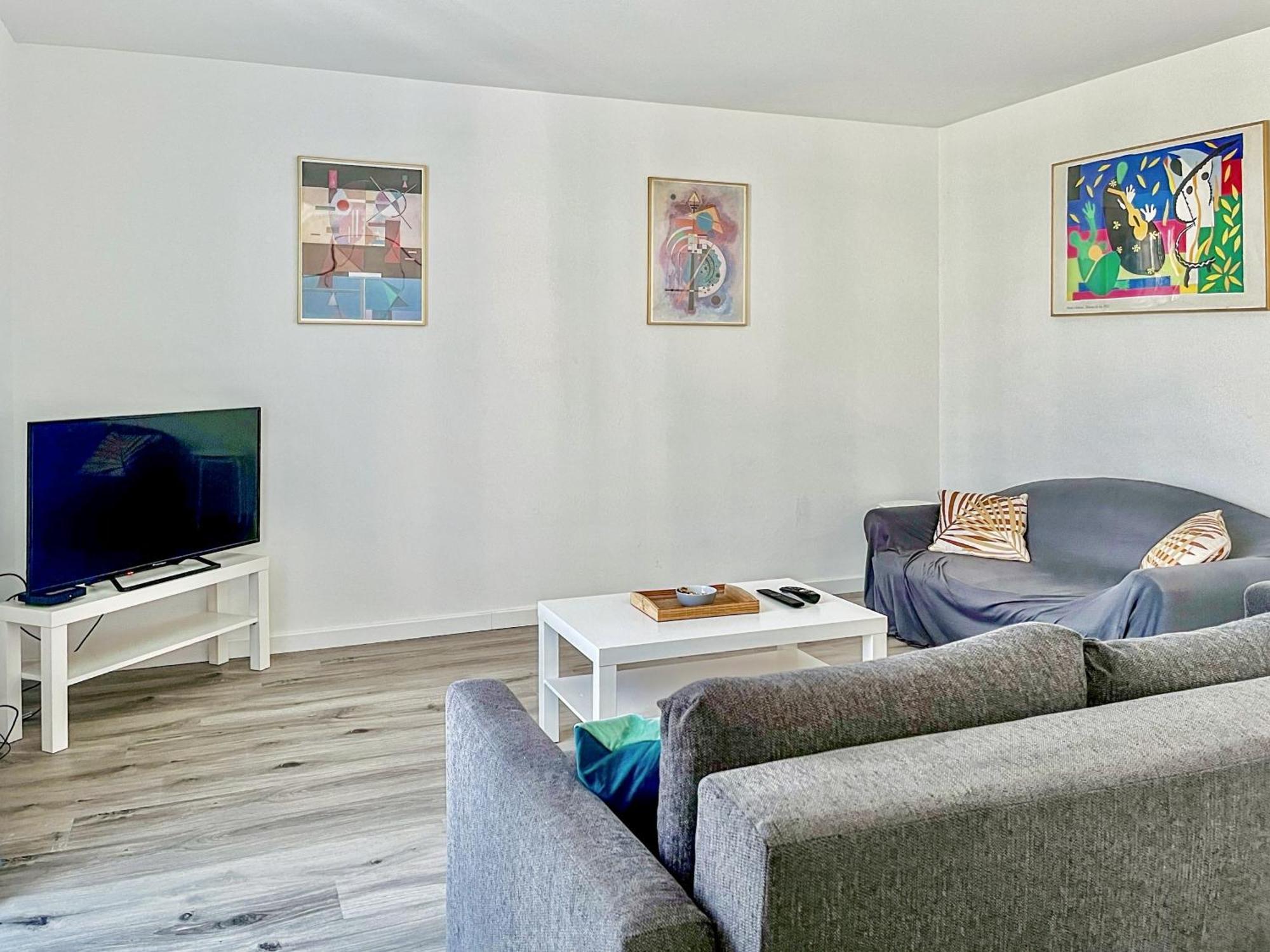 Enjoyable Apartment Disneyland - Rentaway Bnb セリ エクステリア 写真